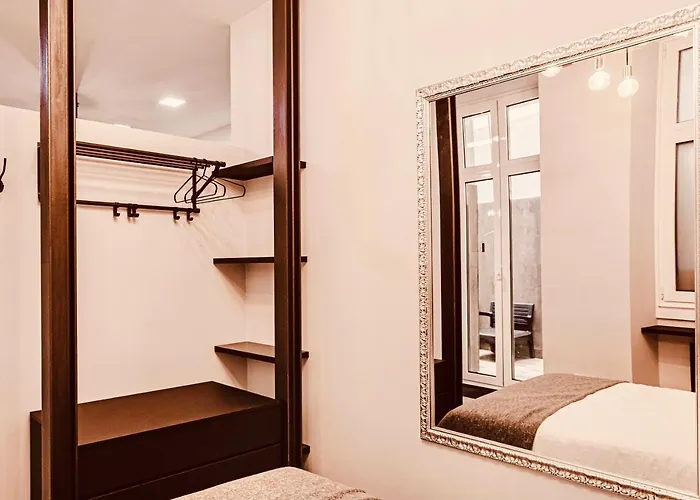 Downtown Plaza Апартаменты