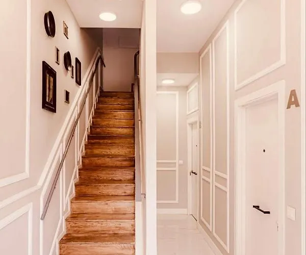 Апартаменты Downtown Plaza