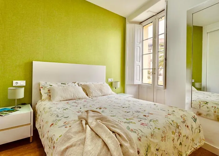 Апартаменты Downtown Plaza